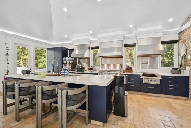 $2,884,888 | 521 Cypress Point Drive, Summerville, SC 29486