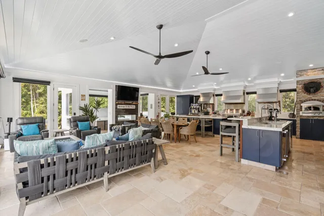 $2,884,888 | 521 Cypress Point Drive, Summerville, SC 29486