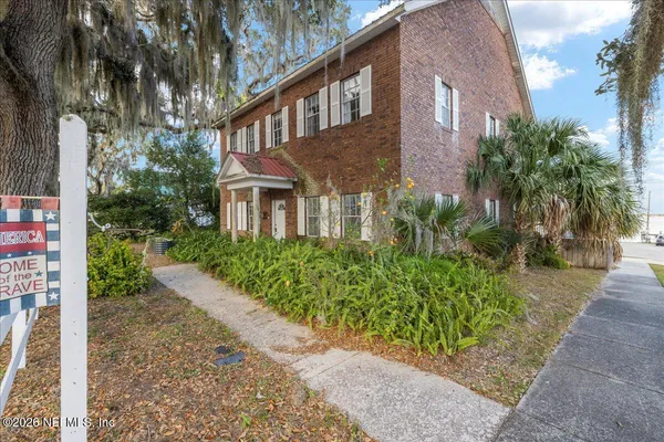 $525,000 | 10 Central Avenue, Crescent City, FL 32112