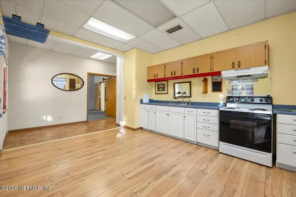 $525,000 | 10 Central Avenue, Crescent City, FL 32112