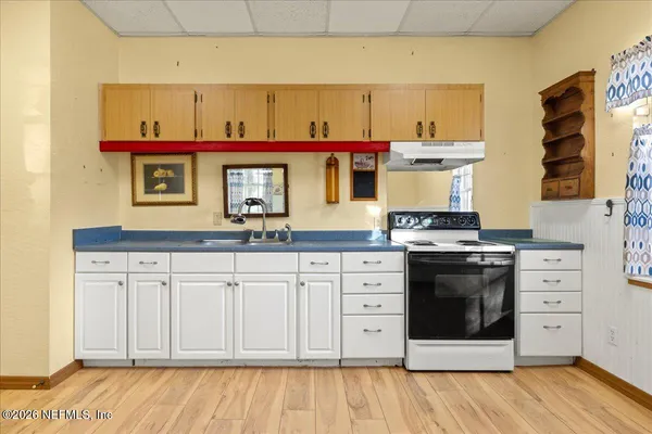 $525,000 | 10 Central Avenue, Crescent City, FL 32112