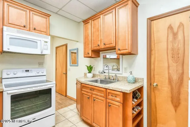 $599,000 | 10 Central Avenue, Crescent City, FL 32112