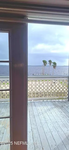 $599,000 | 10 Central Avenue, Crescent City, FL 32112