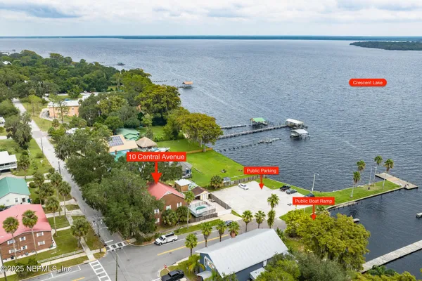 $525,000 | 10 Central Avenue, Crescent City, FL 32112