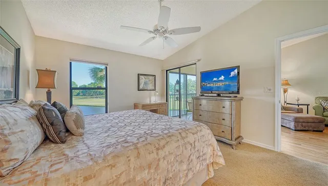 $2,200 | 4462 Weybridge Street, Unit 72, Sarasota, FL 34235