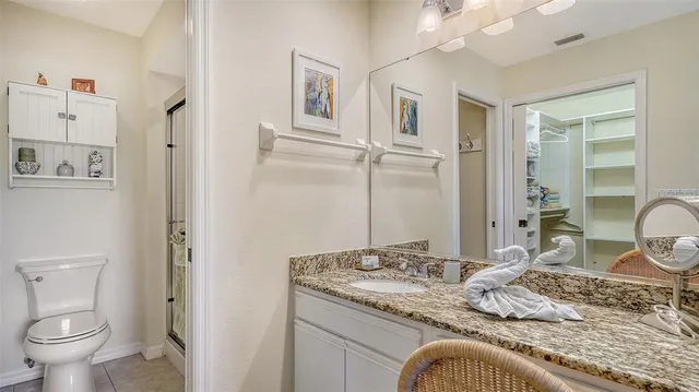 $2,200 | 4462 Weybridge Street, Unit 72, Sarasota, FL 34235