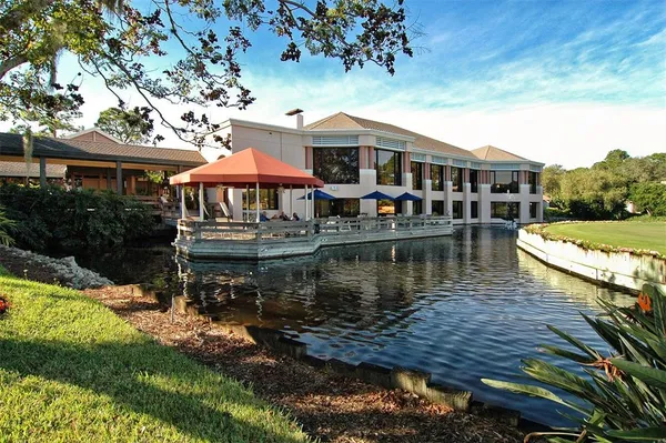 $2,200 | 4462 Weybridge Street, Unit 72, Sarasota, FL 34235