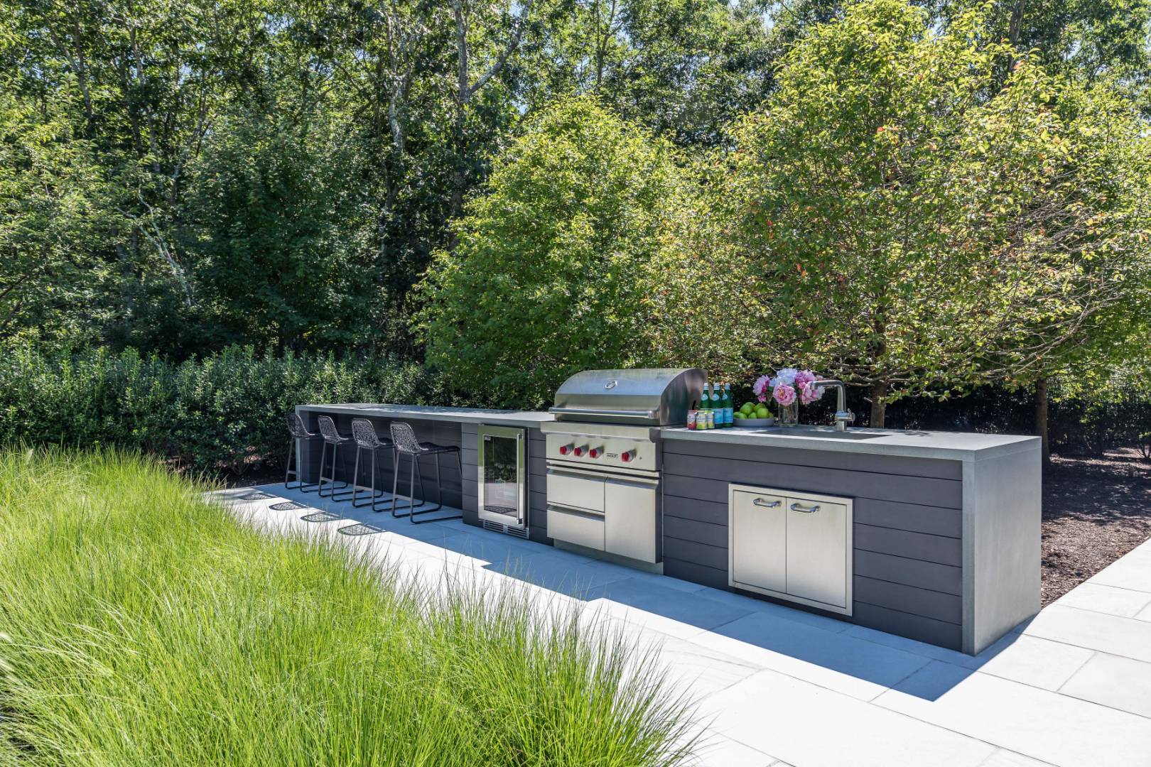 42 Old Noyack Path Sag Harbor, NY 11963 - Photo 32 of 43 a view of a hardwood area