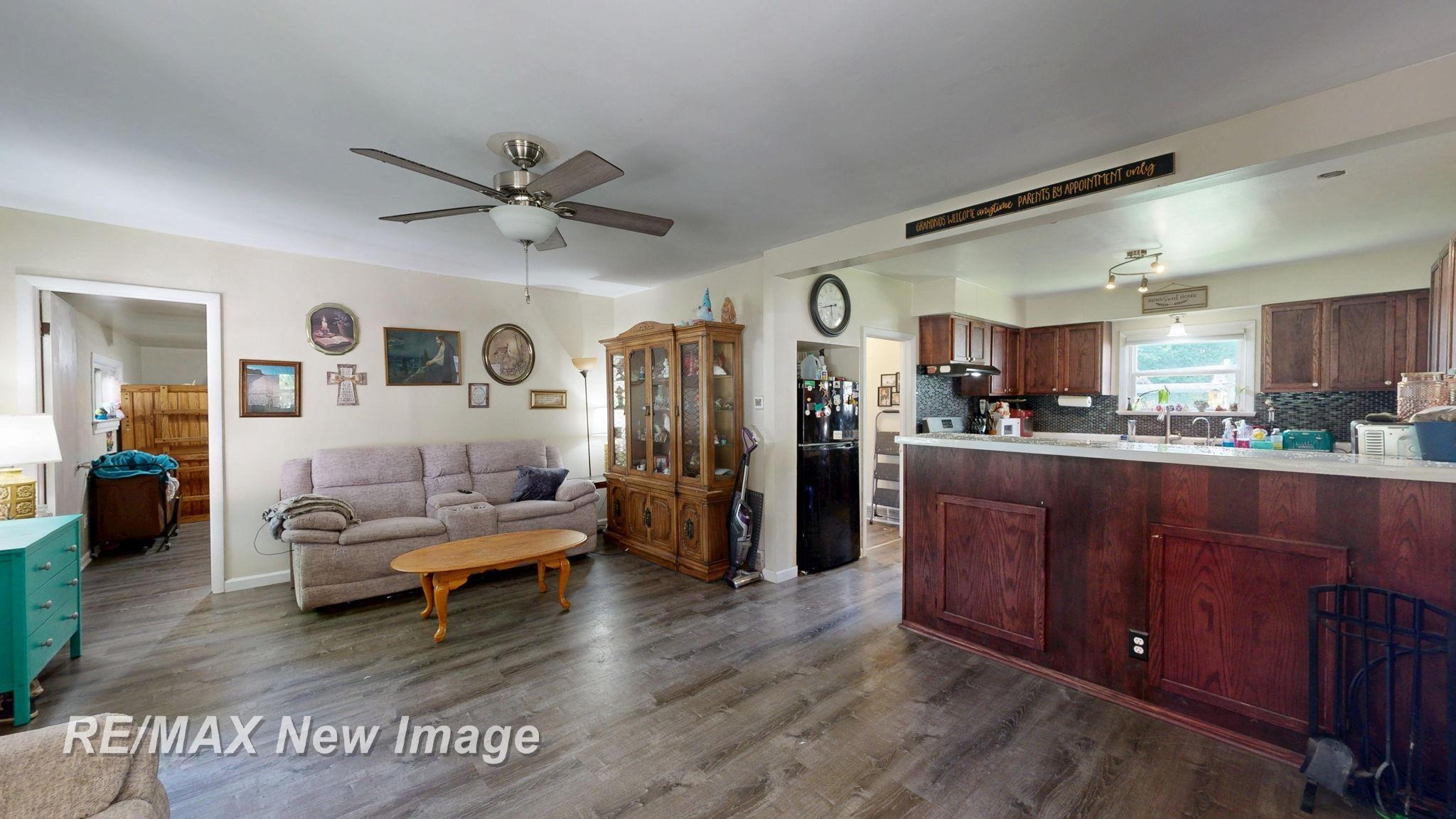9377 Hubbard Road Davison, MI 48423 - Photo 6 of 22