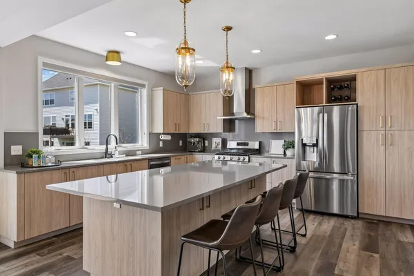 $649,000 | 5435 Gestach Lane, Victoria, MN 55318