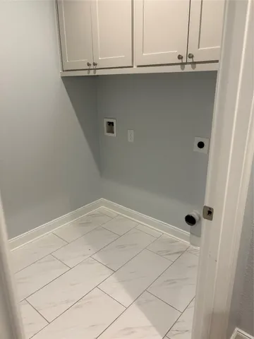 $1,800 | 205 Mcelroy Avenue, Wharton, TX 77488