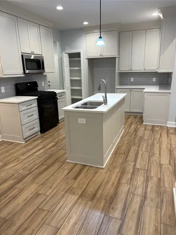 $1,800 | 205 Mcelroy Avenue, Wharton, TX 77488