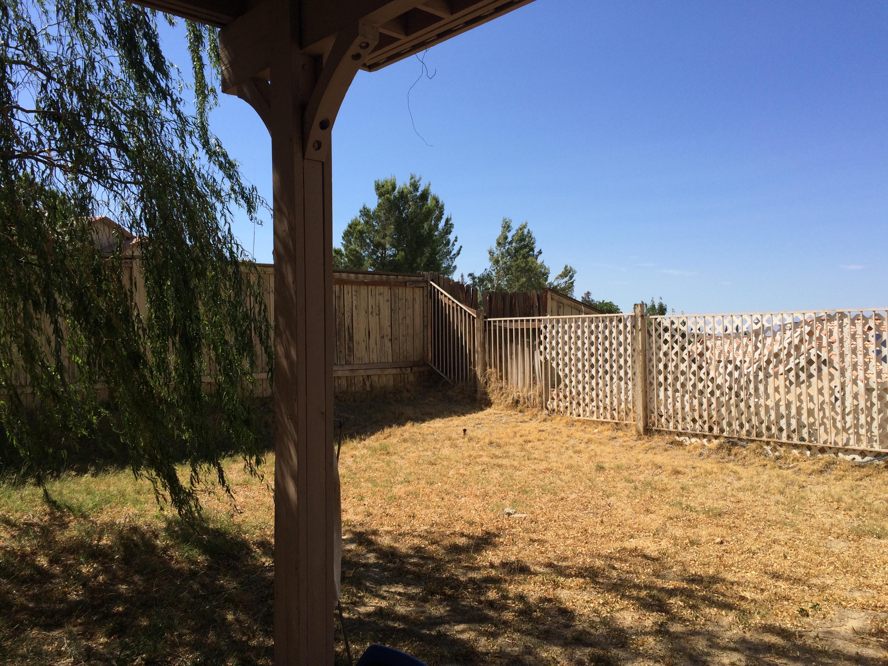 3021 Chuckwagon Road Palmdale, CA 93550 - Photo 10 of 52 IMG_8005