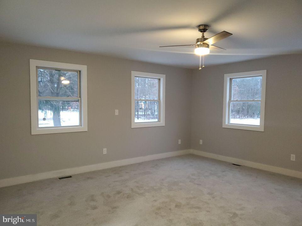 28 Hook Road Millville, NJ 08332 - Photo 17 of 26 Gallery Image 17