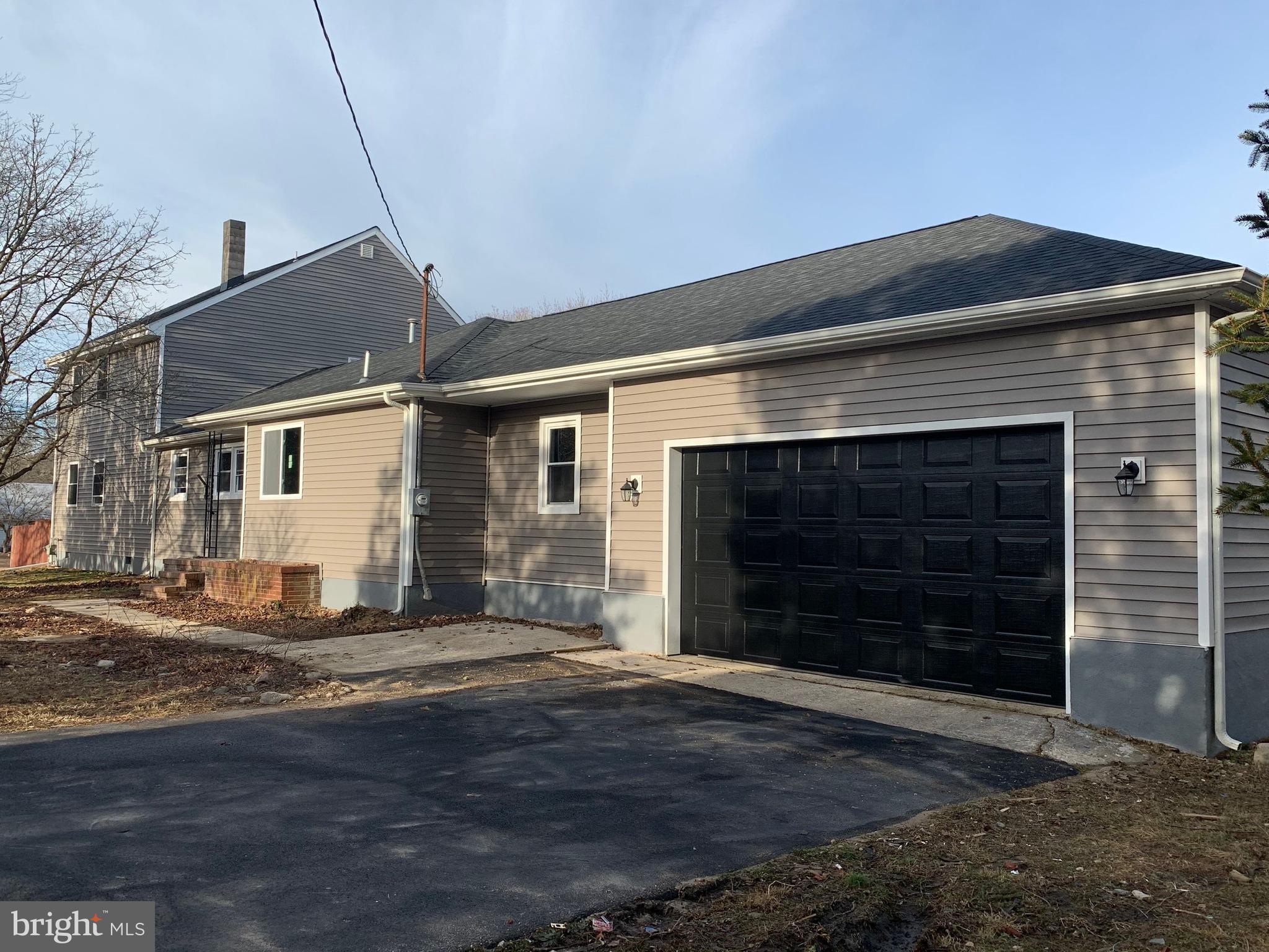 28 Hook Road Millville, NJ 08332 - Photo 3 of 26 Gallery Image 3