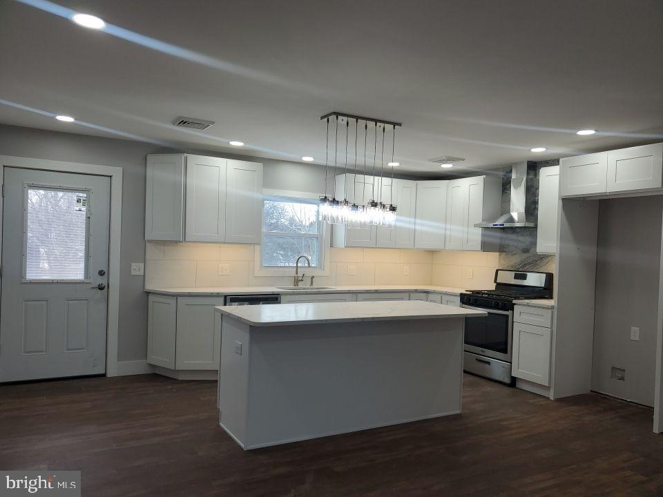 28 Hook Road Millville, NJ 08332 - Photo 8 of 26 Gallery Image 8