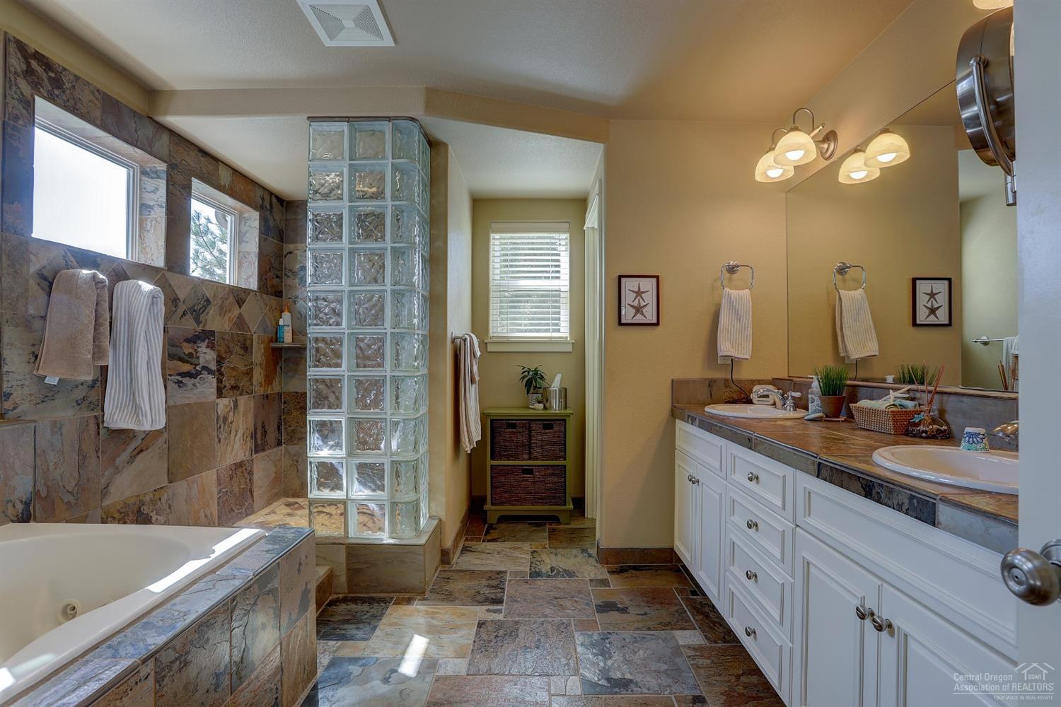 601 Northwest Powell Butte Loop Bend, OR 97703 - Photo 14 of 21 Additional Photo