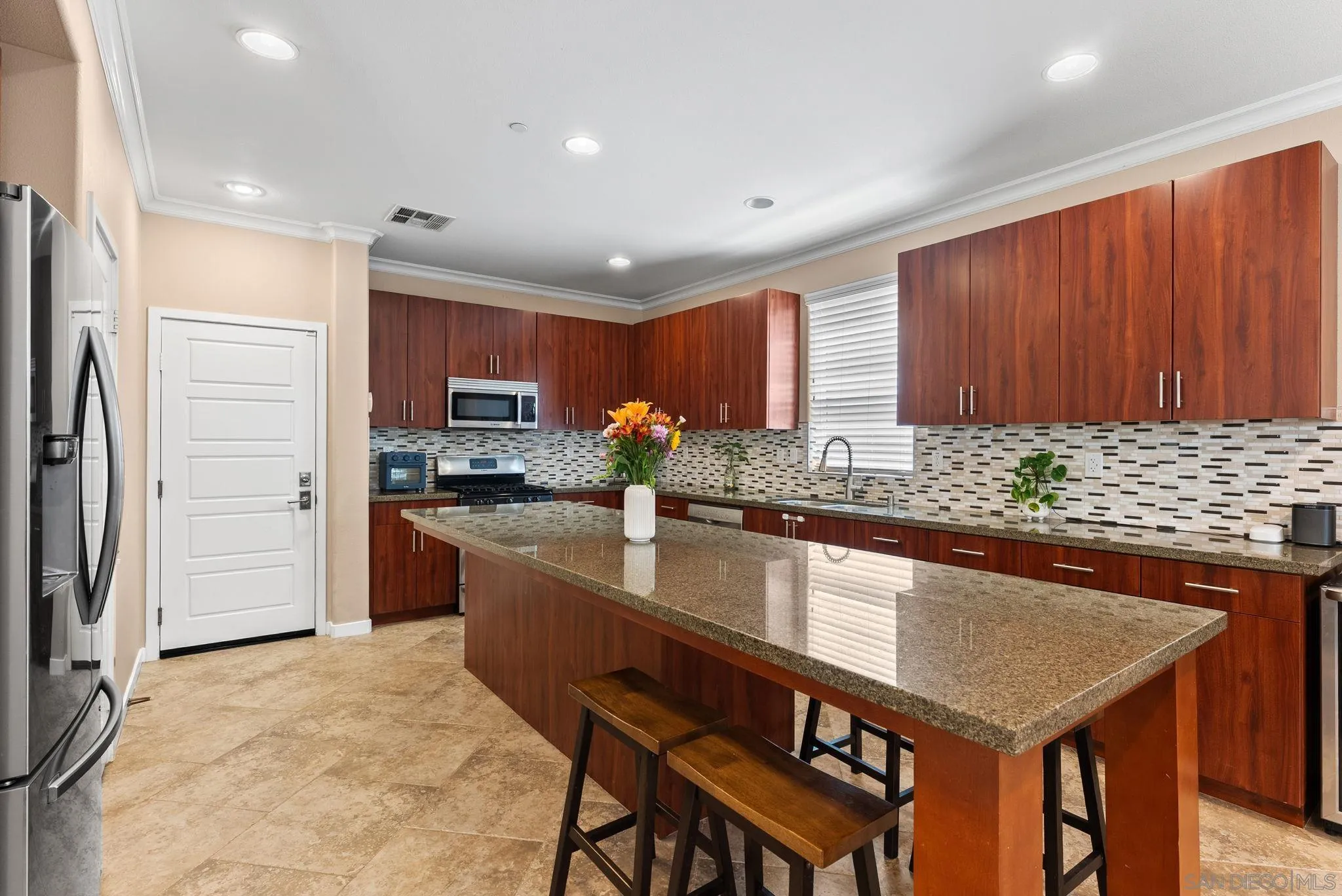 2405 Copper Way Carlsbad, CA 92009 - Photo 11 of 53