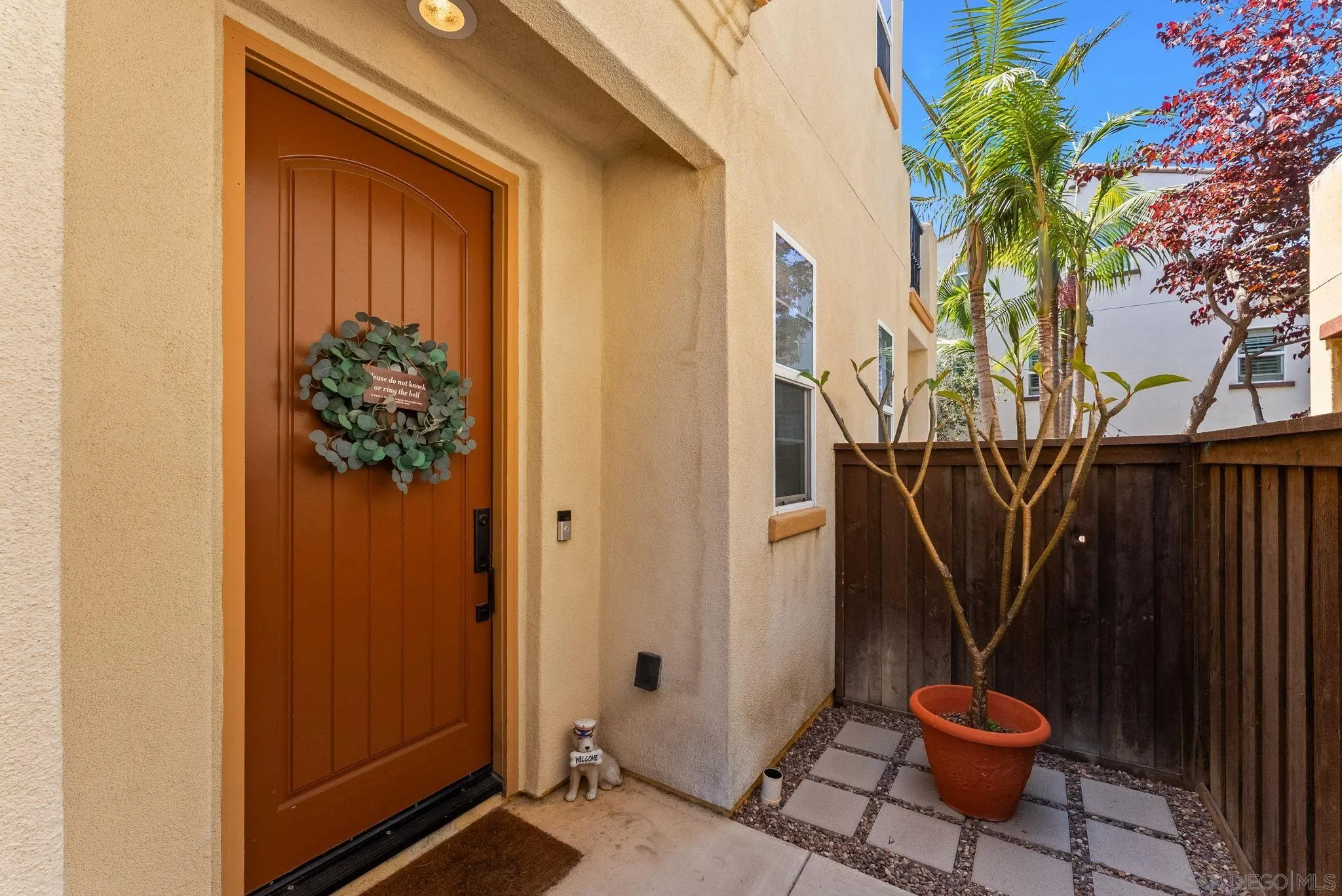 2405 Copper Way Carlsbad, CA 92009 - Photo 4 of 53