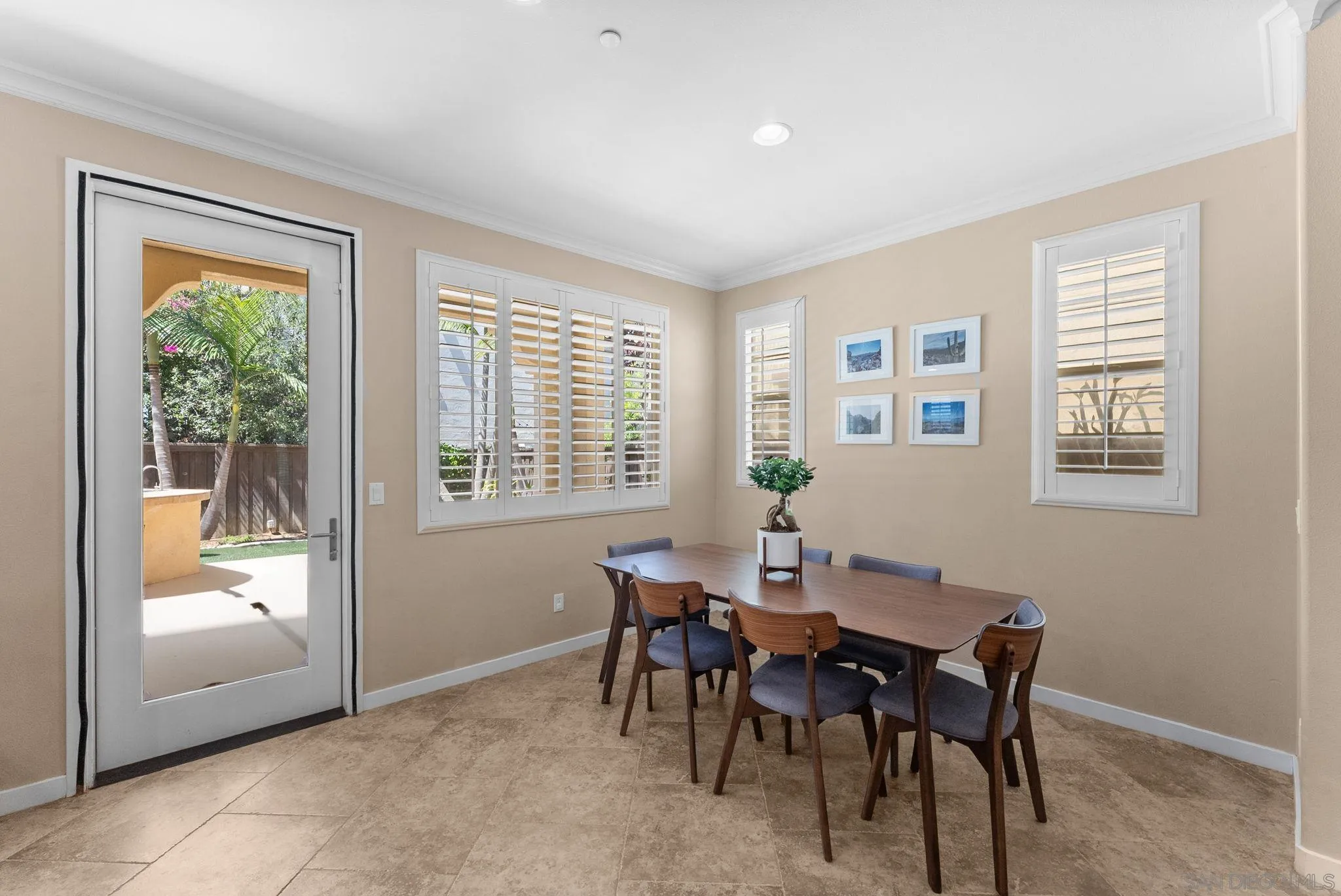 2405 Copper Way Carlsbad, CA 92009 - Photo 6 of 53
