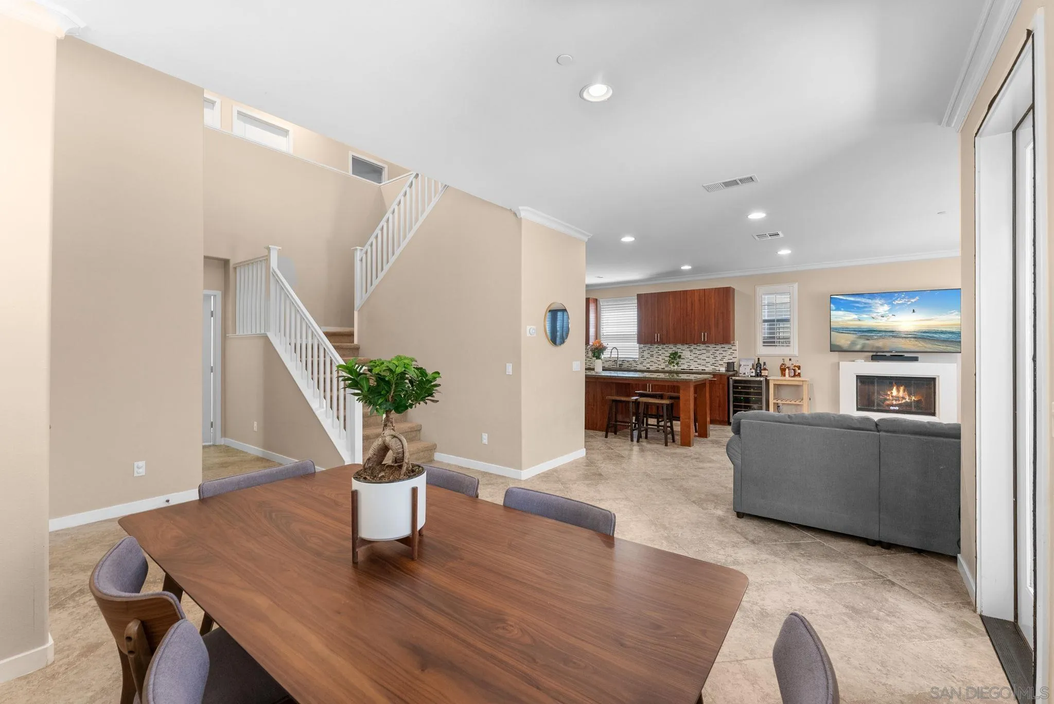 2405 Copper Way Carlsbad, CA 92009 - Photo 7 of 53