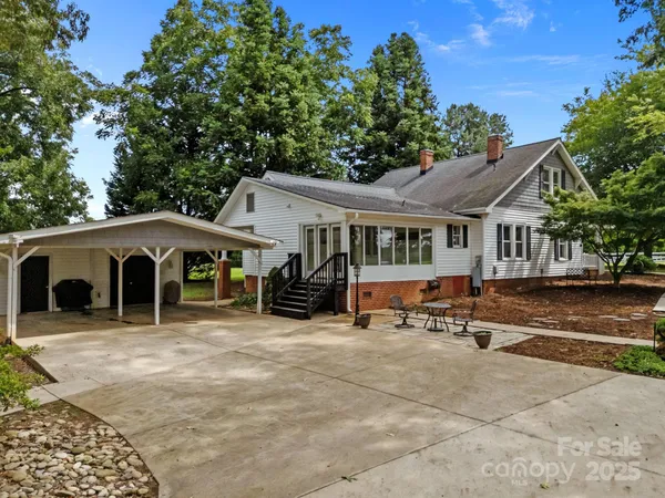 $825,000 | 8900 Old Concord Road, Salisbury, NC 28146