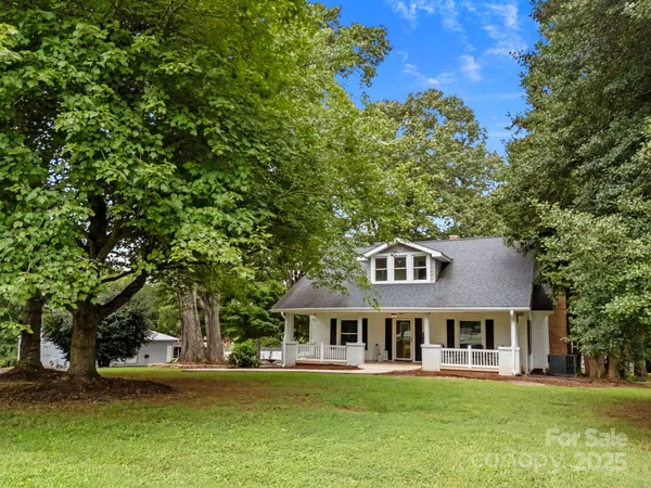 $825,000 | 8900 Old Concord Road, Salisbury, NC 28146