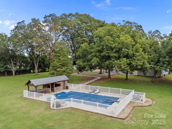$825,000 | 8900 Old Concord Road, Salisbury, NC 28146