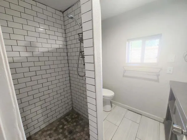 $550 | 2404 Avenue U, Unit REAR, Lubbock, TX 79411