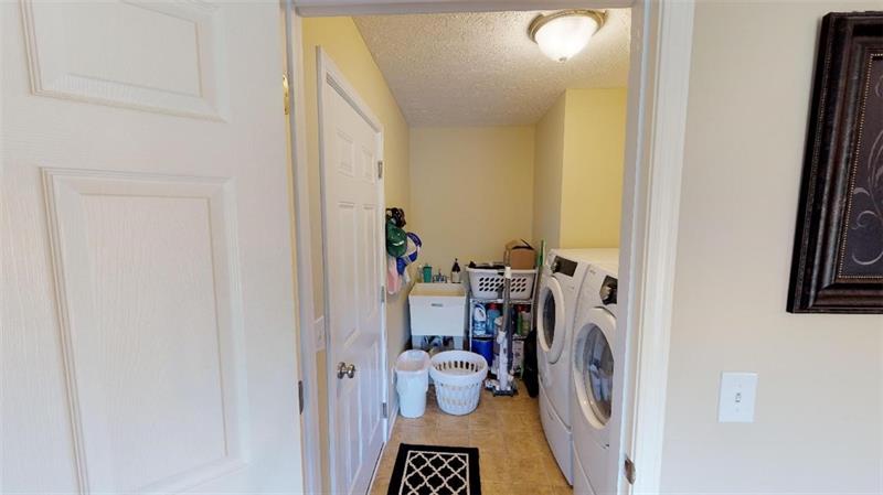 149 Hammond Road Mars, PA 16046 - Photo 11 of 18 Main Level Laundry/Mud Room off Garage!