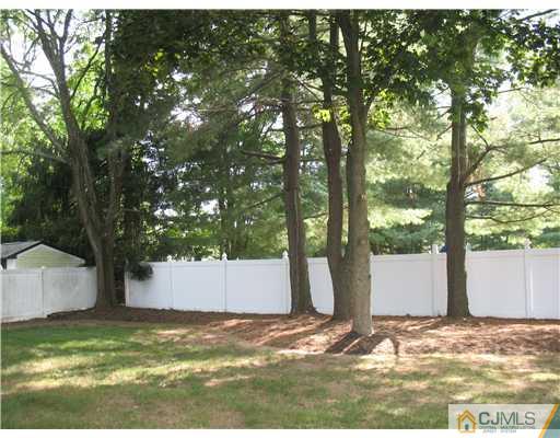 7 Alexander Road East Brunswick, NJ 08816 - Photo 8 of 9 Gallery Image 8
