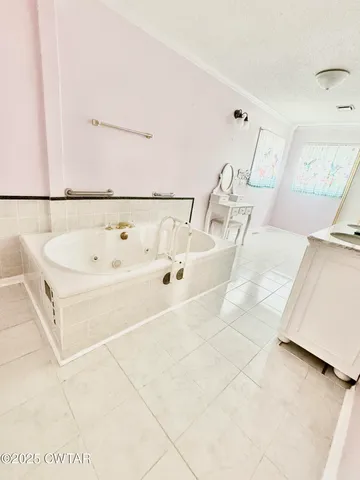 a view of washer and dryer