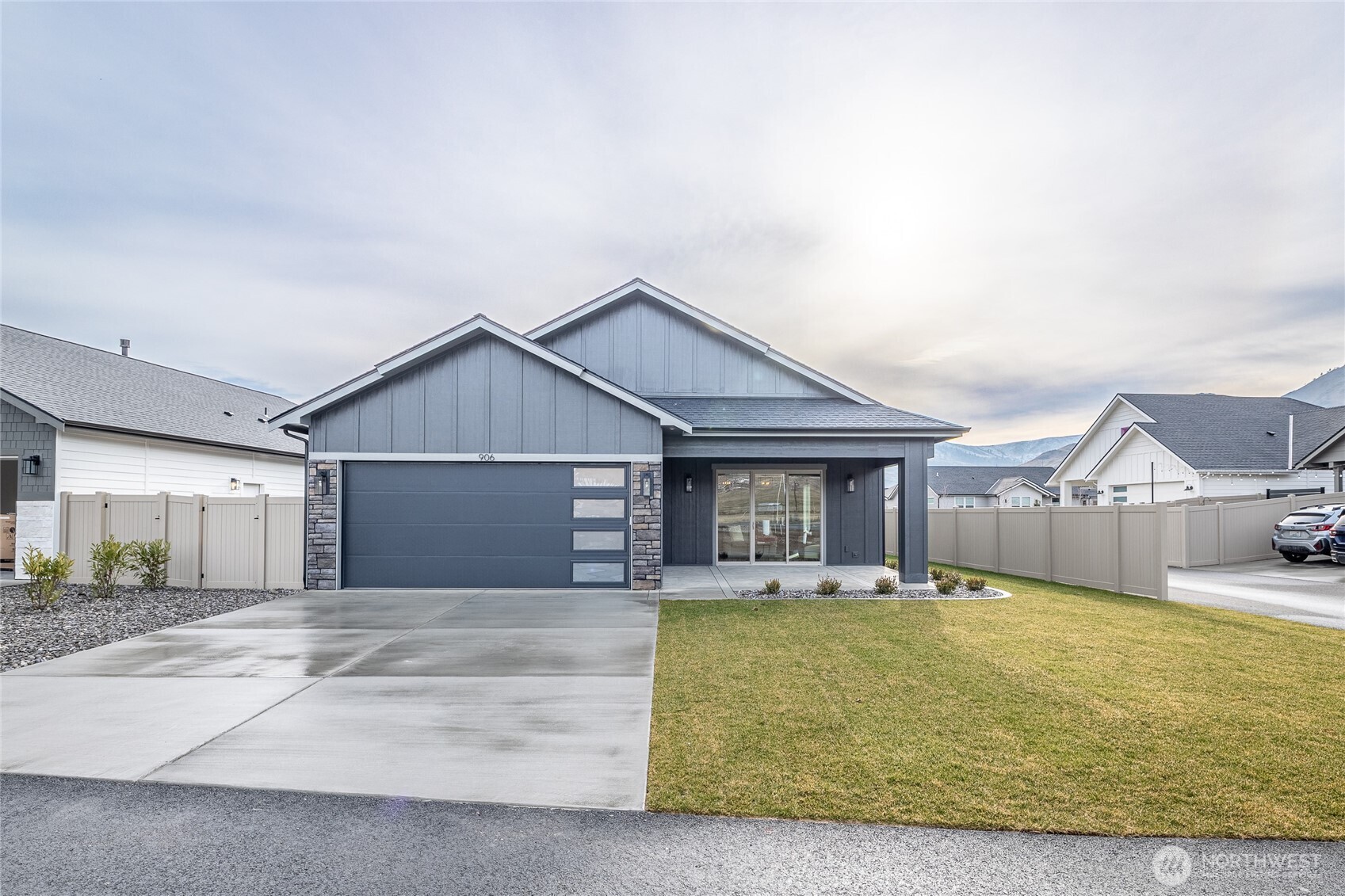 906 Racine Spgs Drive Wenatchee, WA 98801 - Photo 19 of 22