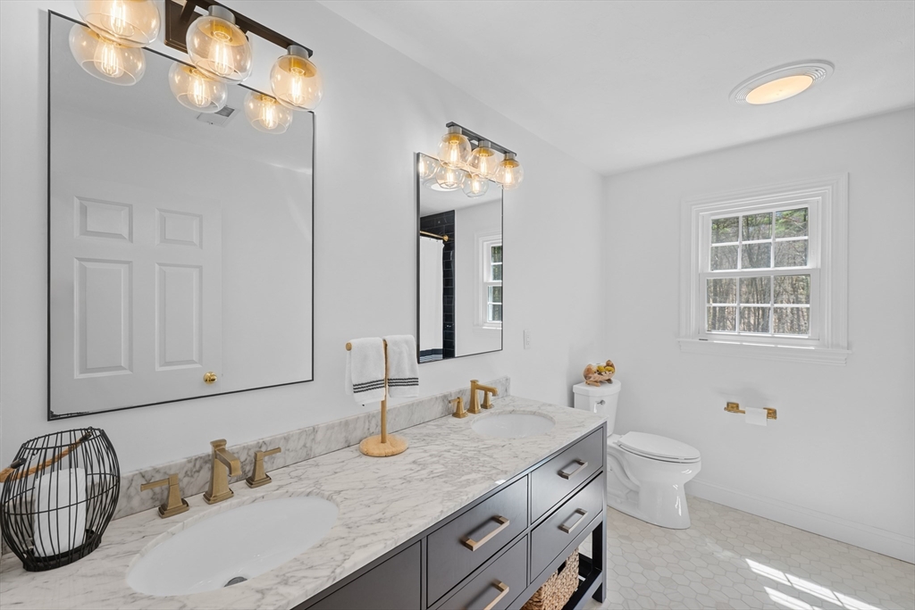 7 Daniel Shays Road Hopkinton, MA 01748 - Photo 35 of 42