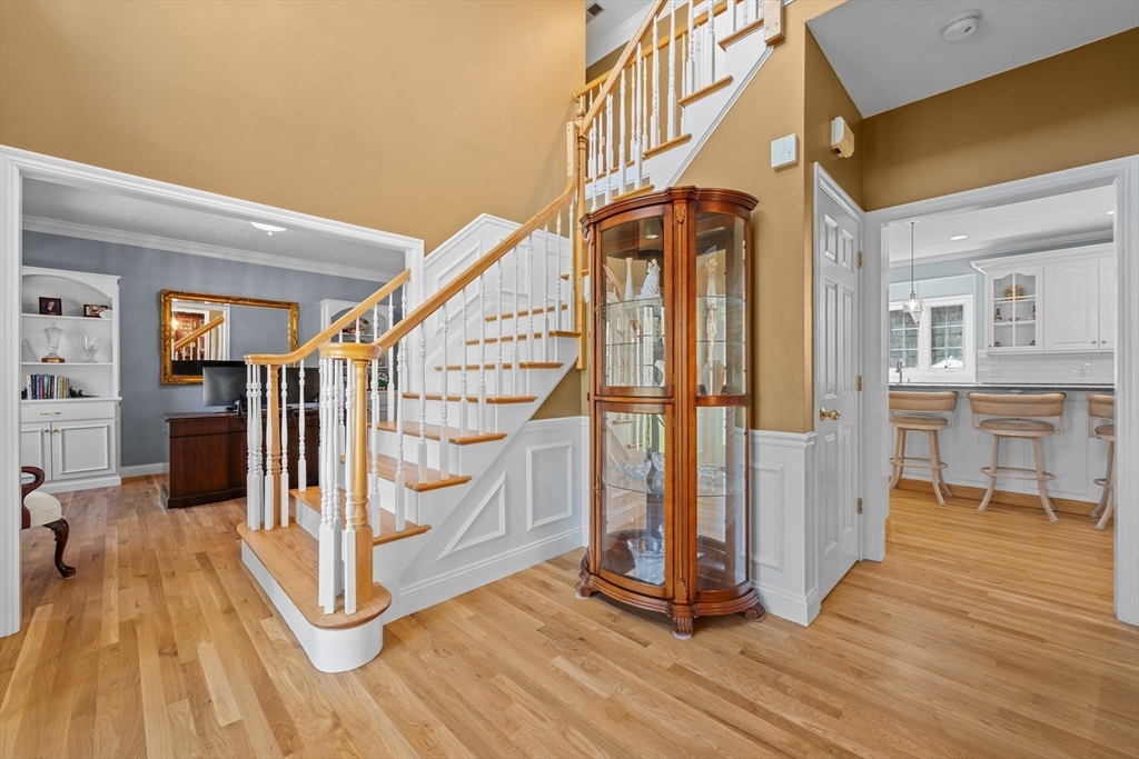 7 Daniel Shays Road Hopkinton, MA 01748 - Photo 8 of 42