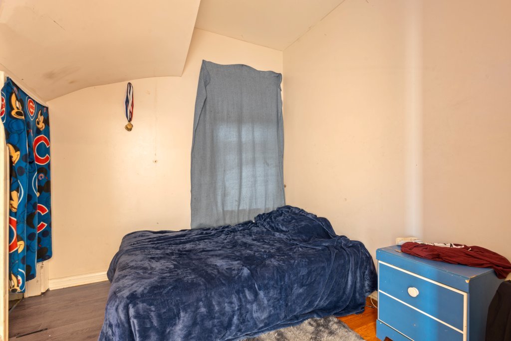 625 North Ridgeway Avenue Chicago, IL 60624 - Photo 8 of 24 Gallery Image 8