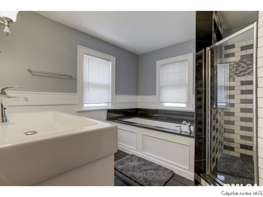 448 West Cook Street Springfield, IL 62704 - Photo 23 of 36