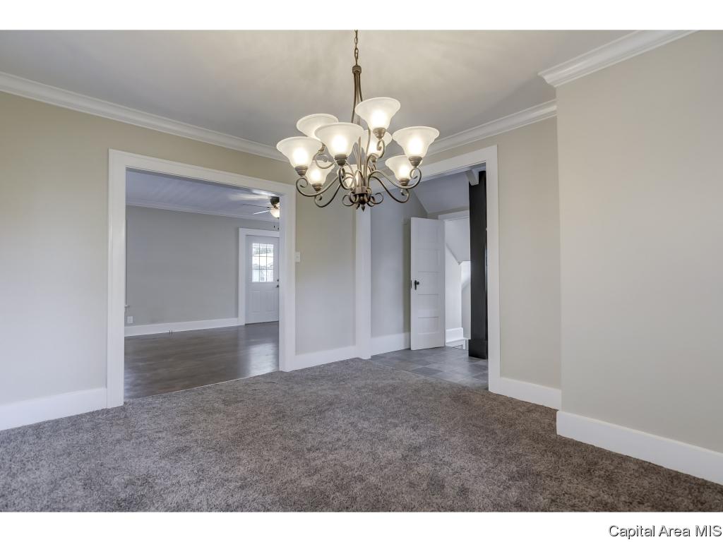 448 West Cook Street Springfield, IL 62704 - Photo 8 of 36