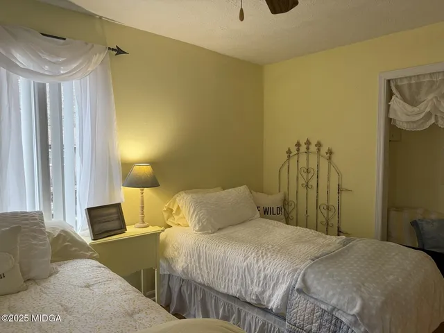 $299,900 | 4620 South Stratford Oaks Drive, Macon, GA 31210