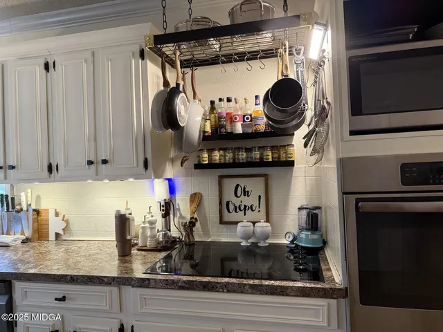 $299,900 | 4620 South Stratford Oaks Drive, Macon, GA 31210