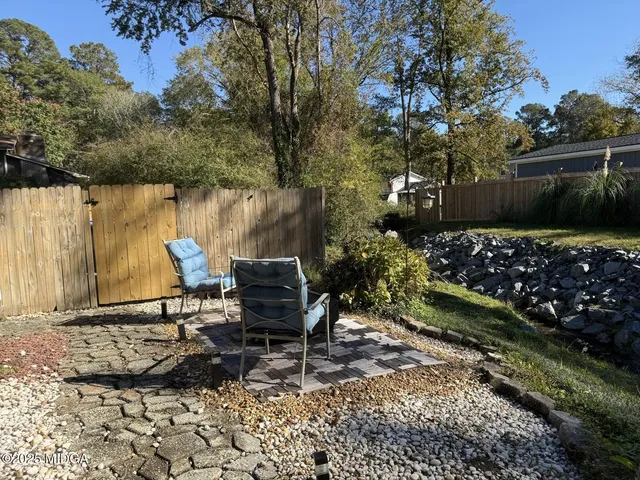 $299,900 | 4620 South Stratford Oaks Drive, Macon, GA 31210