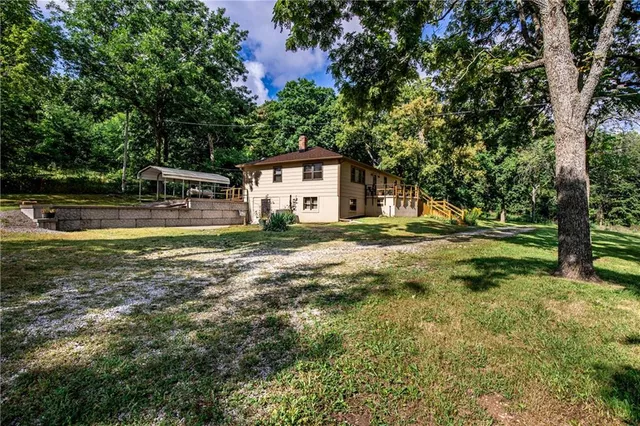 $465,000 | 7497 Nickel Road, Mound City, KS 66056