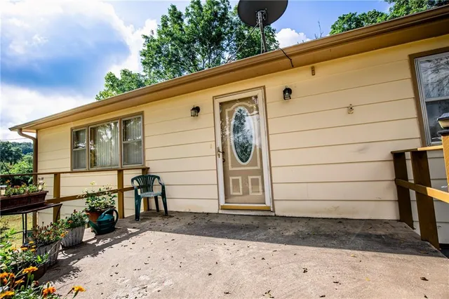 $465,000 | 7497 Nickel Road, Mound City, KS 66056