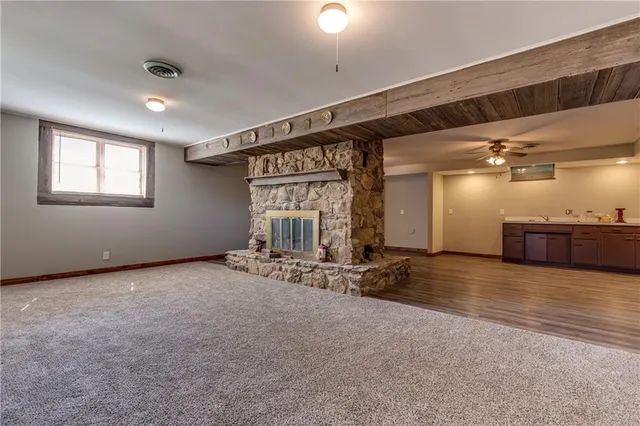 $465,000 | 7497 Nickel Road, Mound City, KS 66056