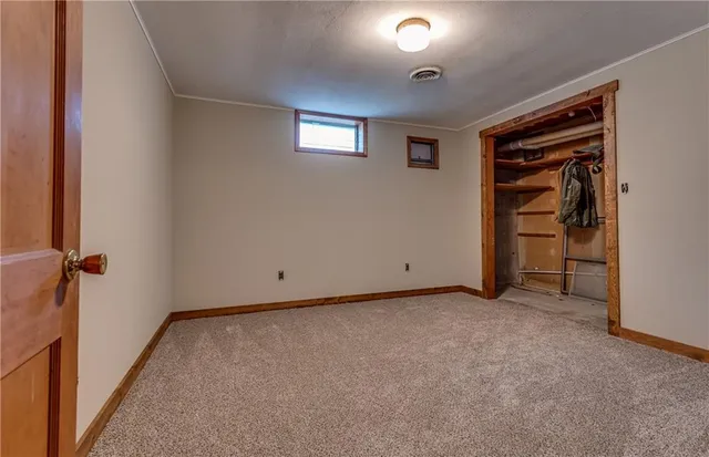 $465,000 | 7497 Nickel Road, Mound City, KS 66056