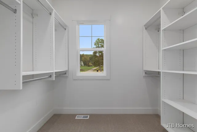 $589,900 | 1080 North Washington Street, Lowell, MI 49331