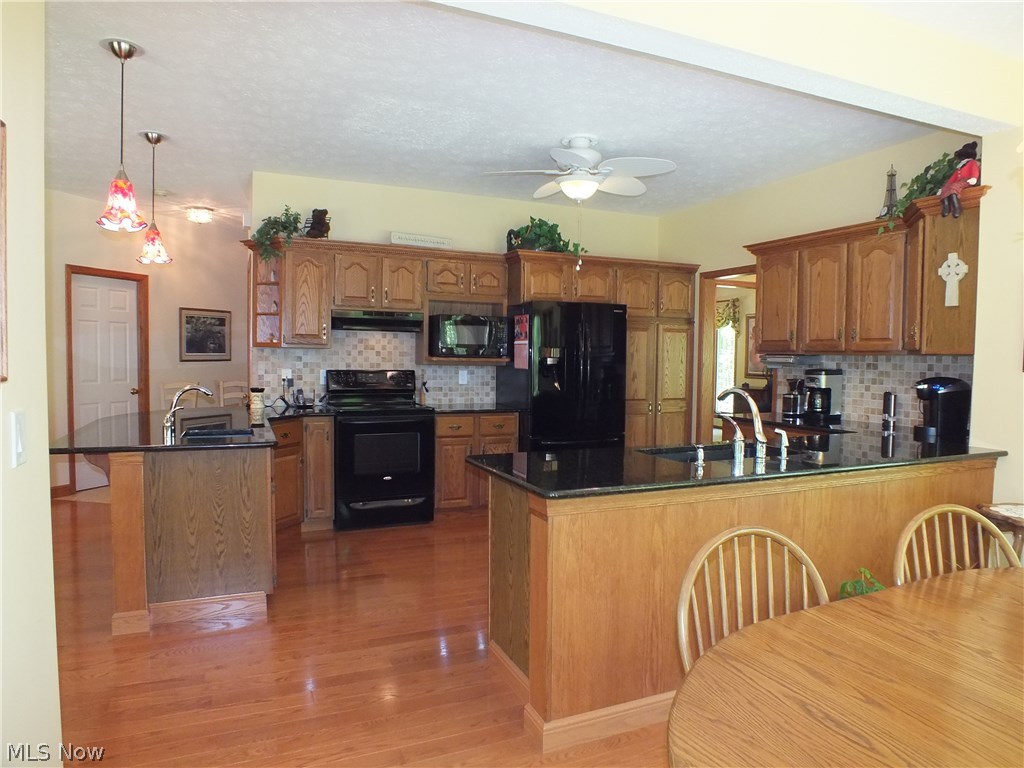 9279 Mentor Road Chardon, OH 44024 - Photo 11 of 35 Gallery Image 11