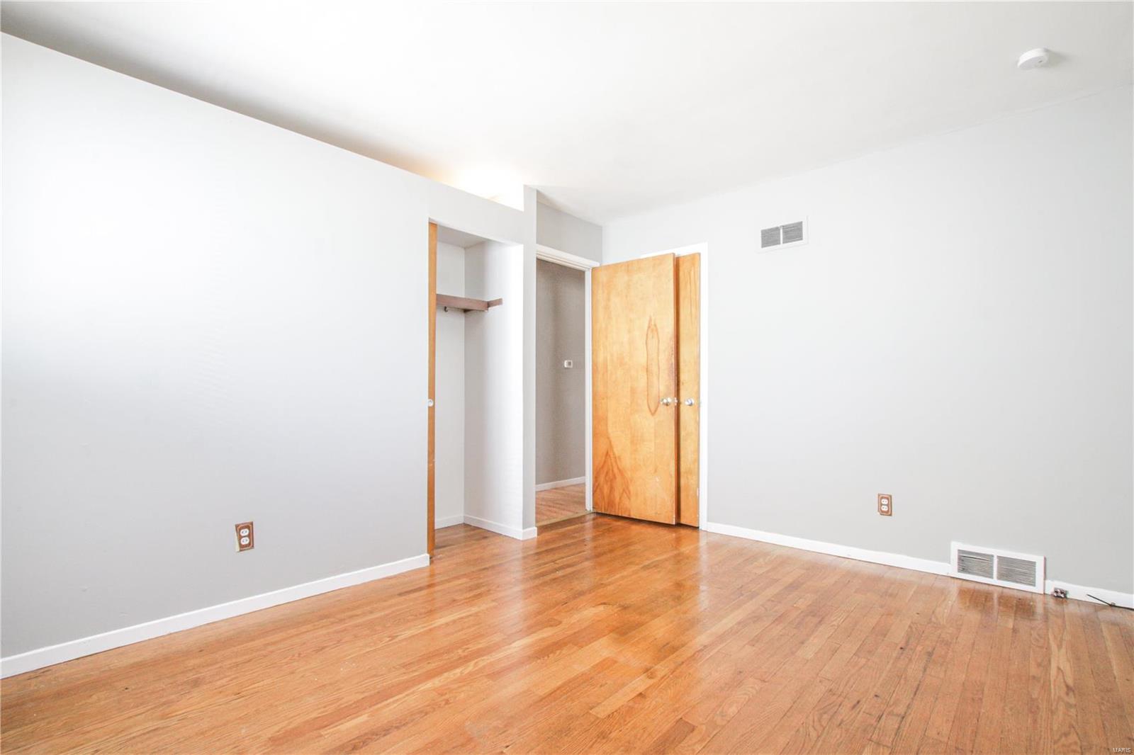 715 Mullanphy Road Florissant, MO 63031 - Photo 10 of 22 Gallery Image 10