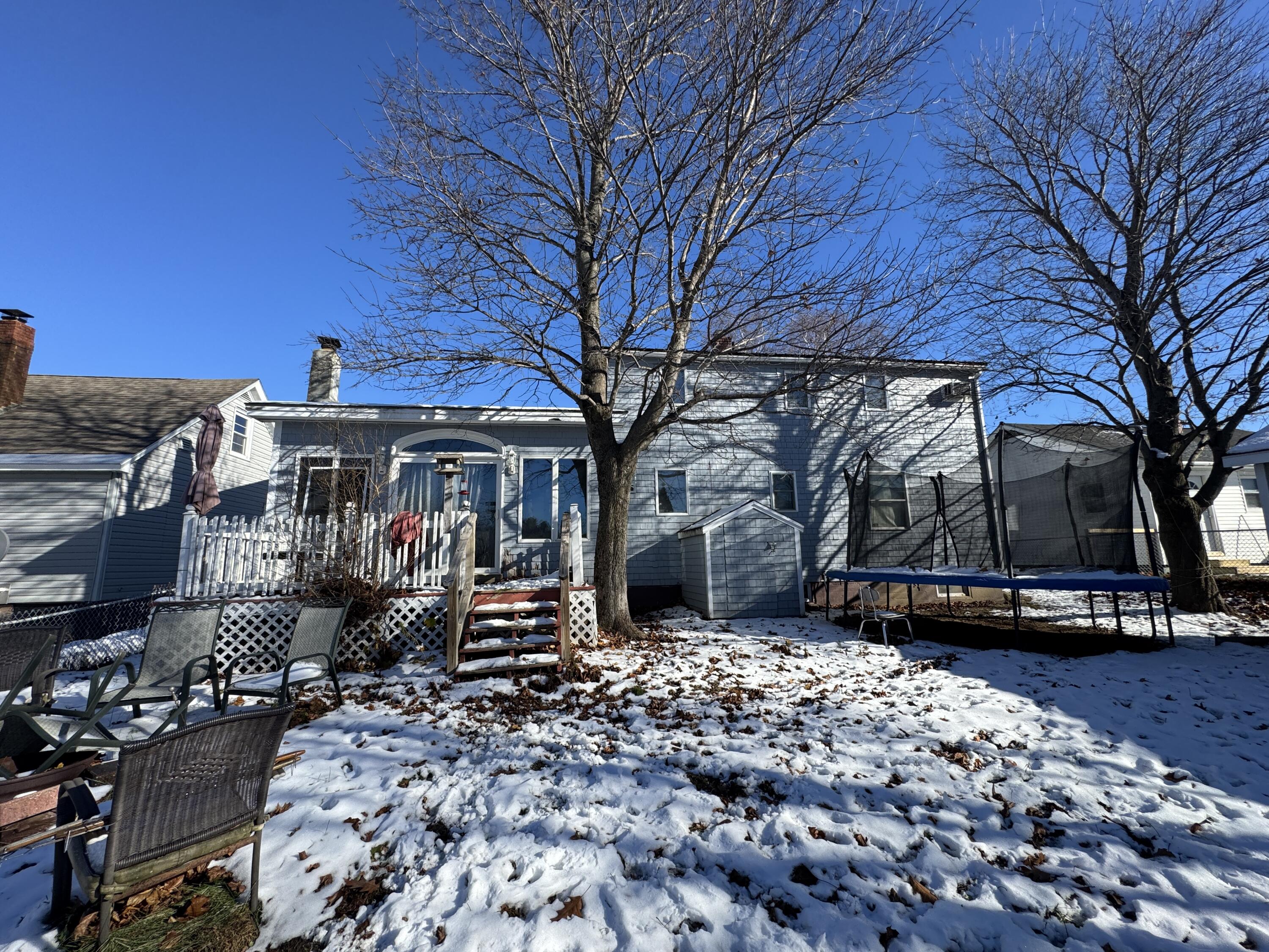 42 Waldo Street Millinocket, ME 04462 - Photo 3 of 21 IMG_7862