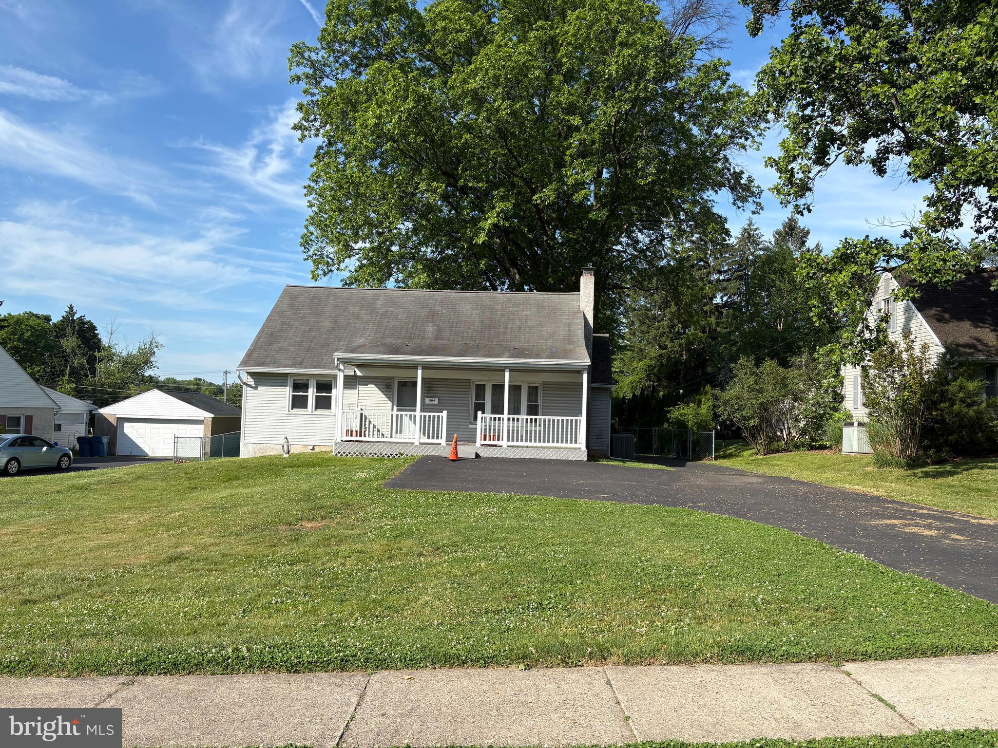 804 Highland Road Lansdale, PA 19446 - Photo 2 of 10 Gallery Image 2